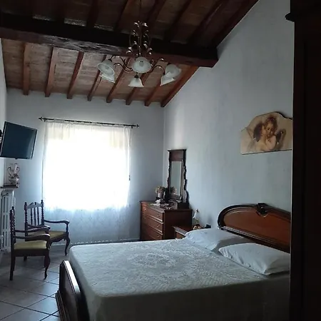 Apartment Casa Zeno Volterra